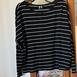 H by Bordeaux Black White Striped Dolman Sleeve Top Size XL